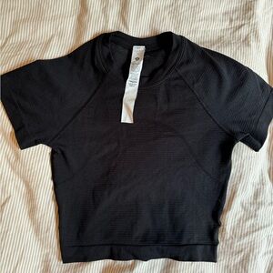 Lululemon Swiftly Tech Crop 2.0